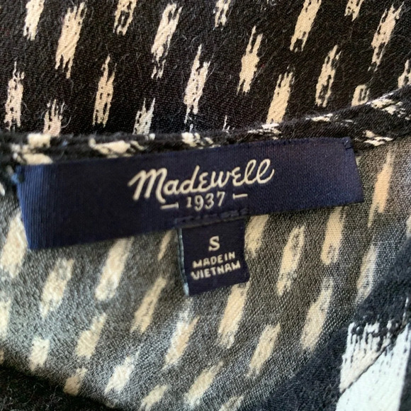 Madewell Sunbase Black Ikat Print Keyhole Top Size S - Picture 8 of 9